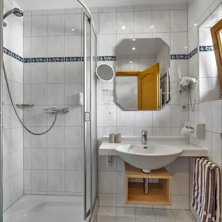 Gaestehaus Arracher Hof 3* Arrach
