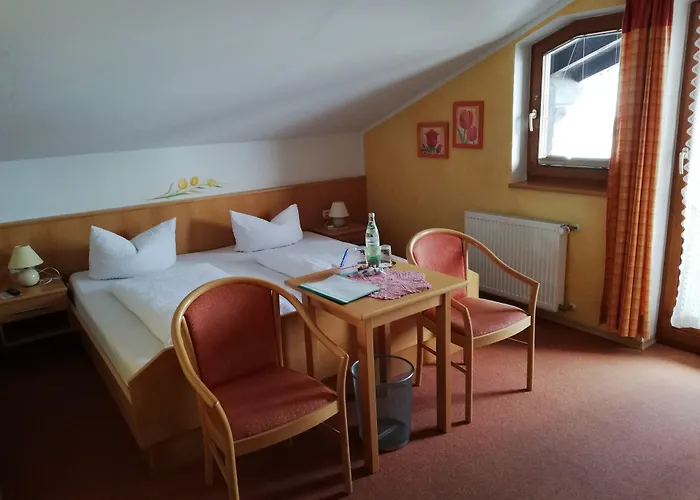 Gaestehaus Arracher Hof * Arrach