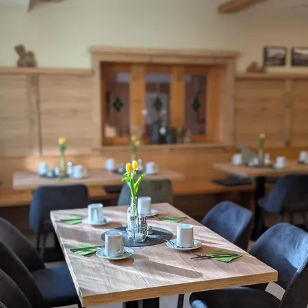 Gaestehaus Arracher Hof * Arrach