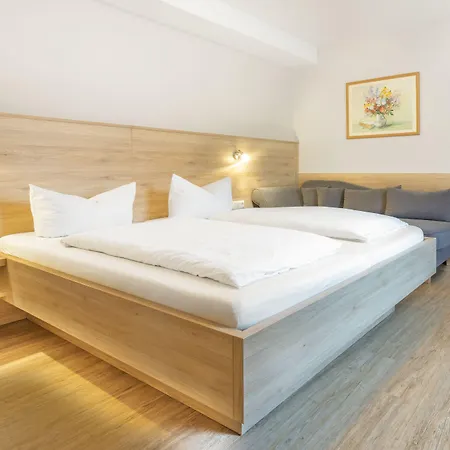 Gaestehaus Arracher Hof * Arrach